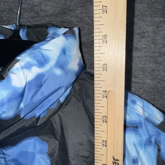Fabletics Women All Weather Jacket Puffer Black Blue Bloom Shine sz XXS NEW $115 - Picture 4 of 8